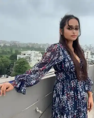 Khopat Escorts